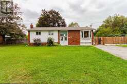 3 LAWNDALE COURT Bradford/West Gwillimbury