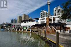 1027 - 230 QUEENS QUAY W Toronto