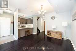 #6(106) - 370 SQUARE ONE DRIVE Mississauga 