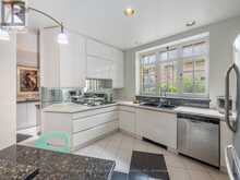 2639 LAKE SHORE BOULEVARD W Toronto