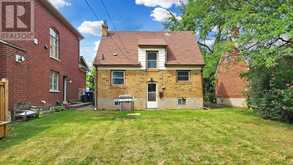 149 AVONDALE AVENUE Toronto