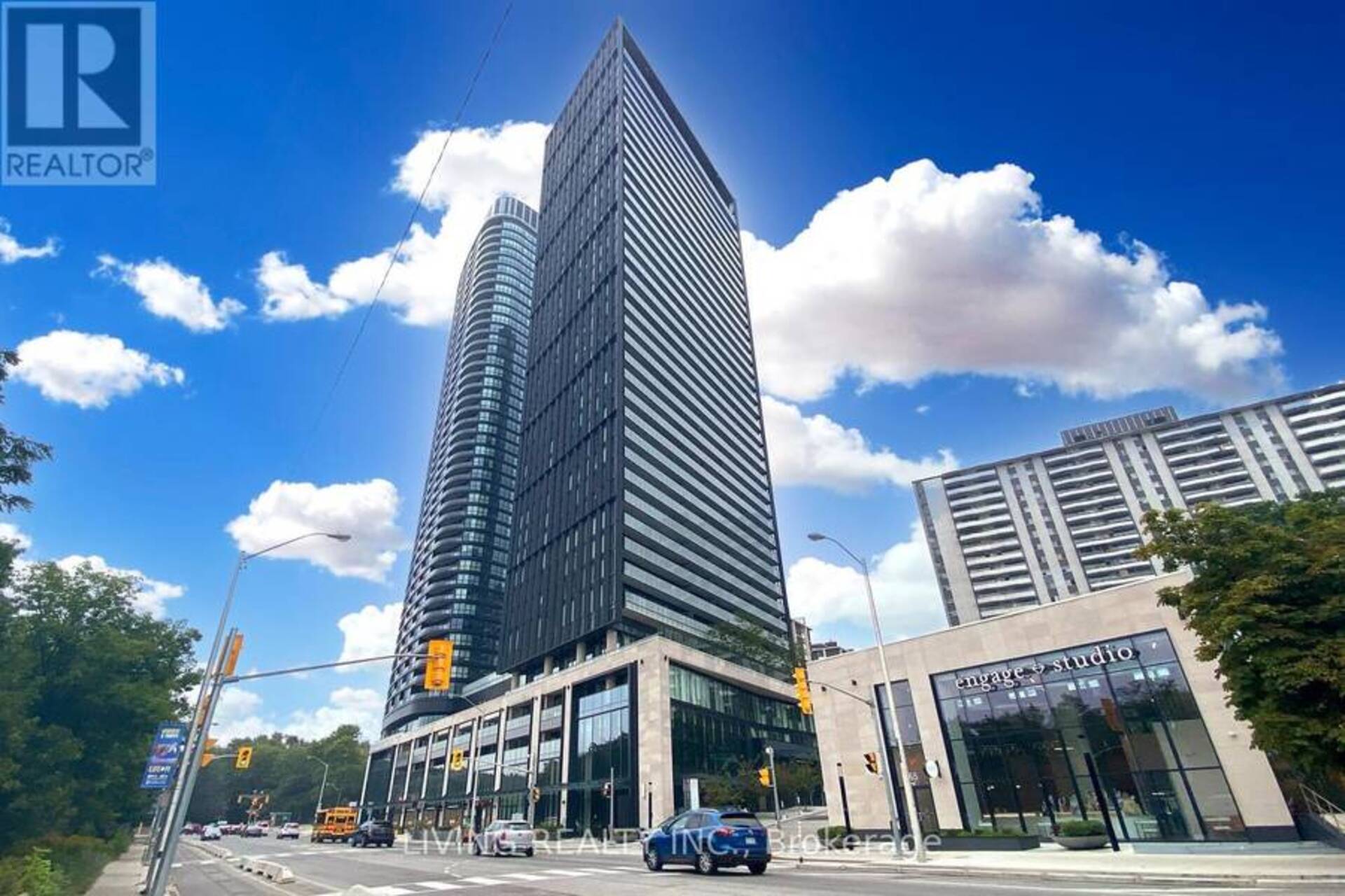 809 - 575 BLOOR STREET E Toronto