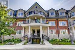 21 - 1 EATON PARK LANE Toronto