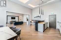 813 - 100 EAGLE ROCK WAY Vaughan 