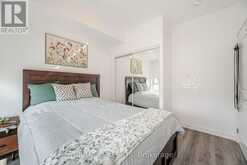 813 - 100 EAGLE ROCK WAY Vaughan