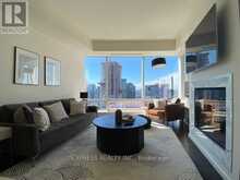 4202 - 180 UNIVERSITY AVENUE Toronto