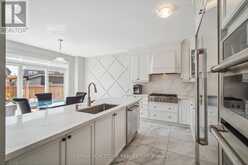 60 EMPIRE DRIVE Bradford/West Gwillimbury 