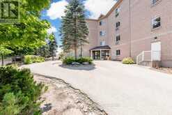 205 - 4 BECK BOULEVARD Penetanguishene