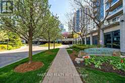 809 - 2083 LAKE SHORE BOULEVARD W Toronto