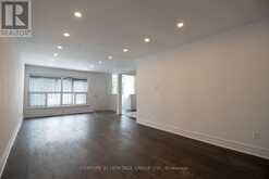 27 GLENSTROKE DRIVE S Toronto