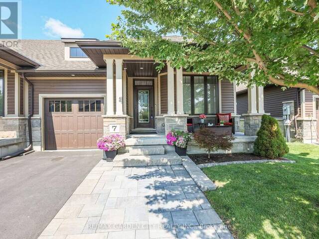 7 - 37 BROOKSIDE TERRACE West Lincoln Ontario