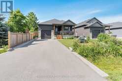 45 BETTY BOULEVARD Wasaga Beach