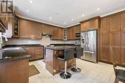 212 19TH AVENUE Richmond Hill 