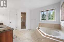 212 19TH AVENUE Richmond Hill