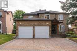 49 TOPHAM CRESCENT Richmond Hill 