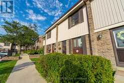 24 - 2779 GANANOQUE DRIVE Mississauga 