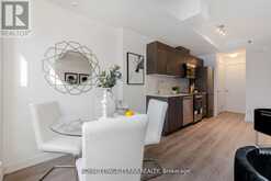 66 - 861 SHEPPARD AVENUE W Toronto