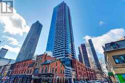 809 - 5 ST. JOSEPH STREET Toronto