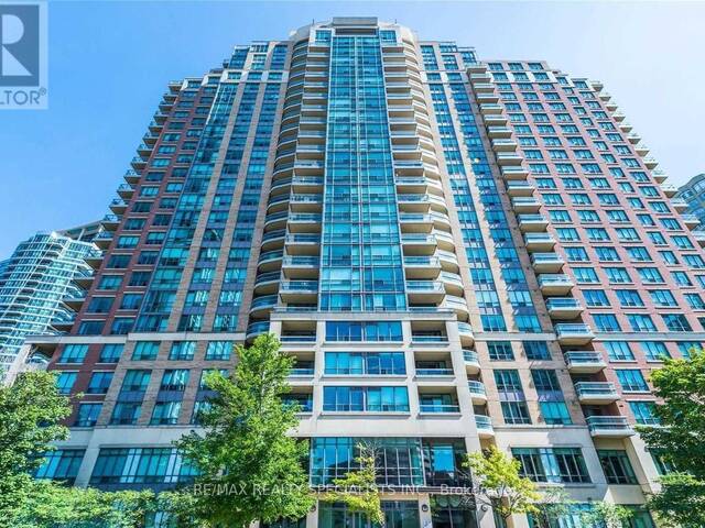 2001 - 156 ENFIELD PLACE Mississauga  Ontario