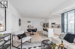 215 - 250 LAWRENCE AVENUE W Toronto