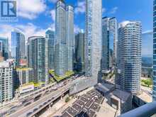 2201 - 218 QUEENS QUAY W Toronto