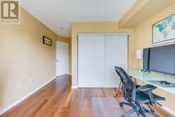 404 - 2177 BURNHAMTHORPE ROAD W Mississauga 