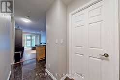 1111 - 736 SPADINA AVENUE Toronto