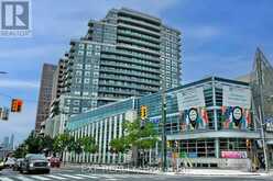 1111 - 736 SPADINA AVENUE Toronto