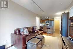 1111 - 736 SPADINA AVENUE Toronto