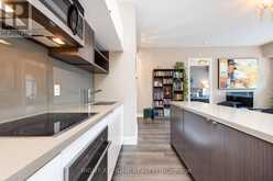 421 - 111 ST CLAIR AVENUE W Toronto