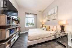 421 - 111 ST CLAIR AVENUE W Toronto