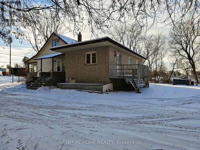 204 FOSTER DRIVE Barrie Ontario