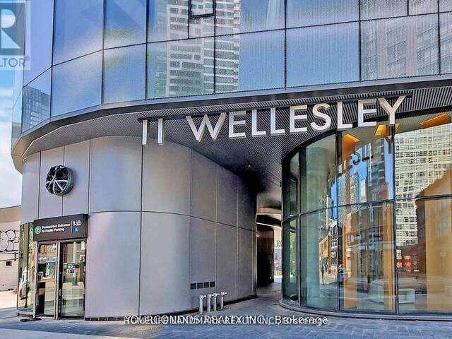 4213 - 11 WELLESLEY STREET W Toronto Ontario