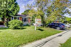 926 WILLOWDALE AVENUE Toronto