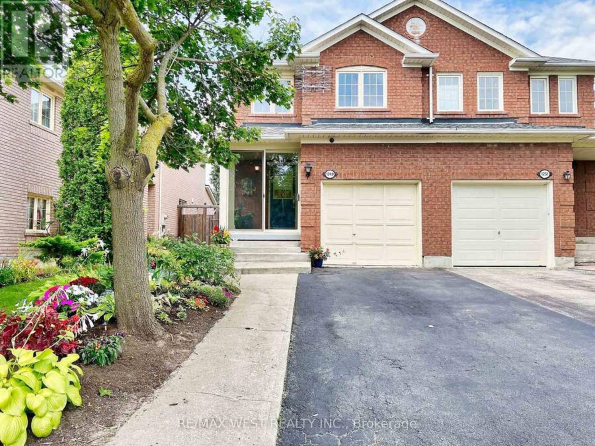 1249 QUEST CIRCLE Mississauga 