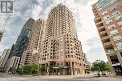 1602 - 909 BAY STREET Toronto