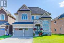 17 CHARLES WHITE COURT East Gwillimbury 