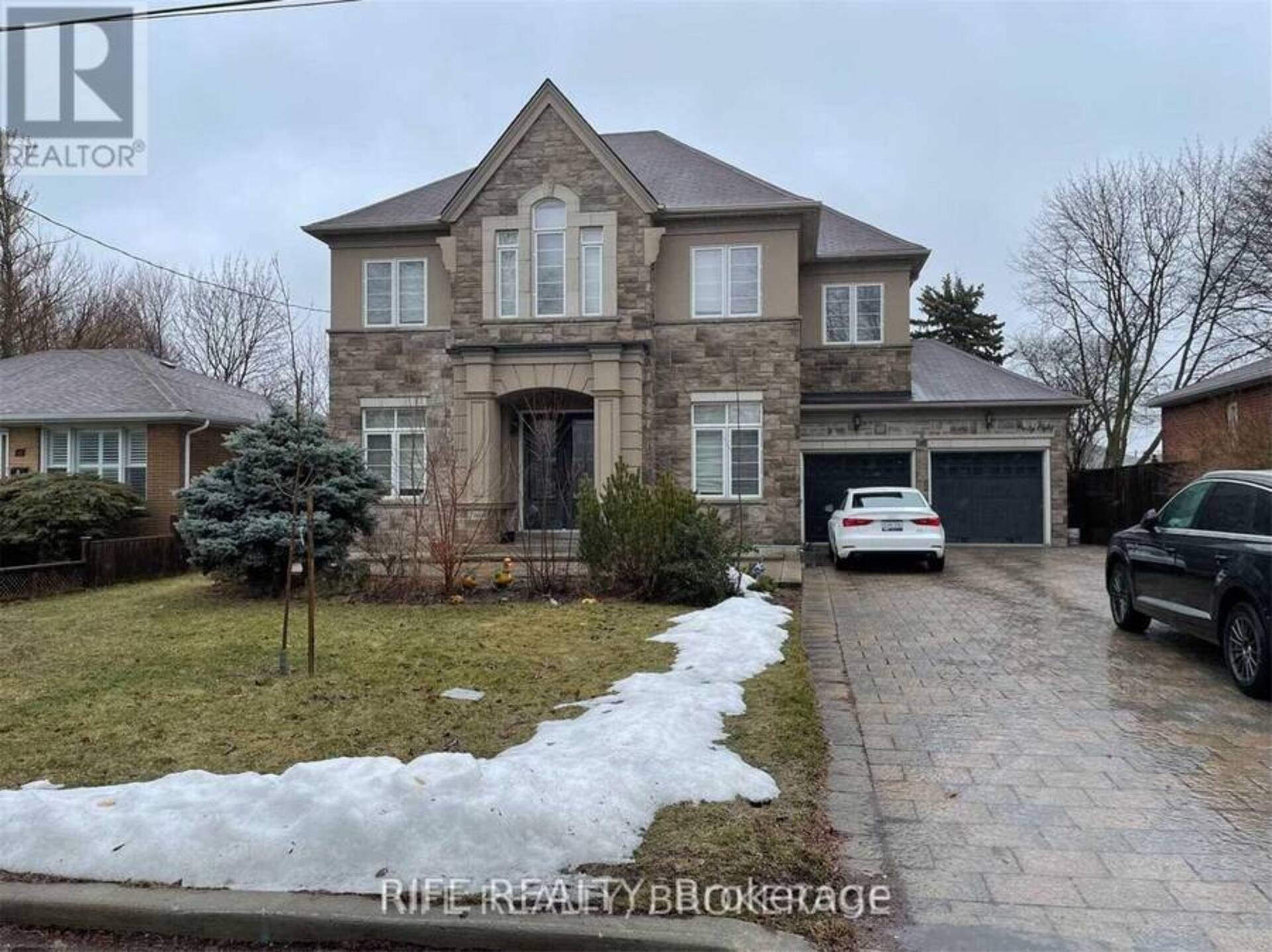 48 TRANSWELL AVENUE Toronto