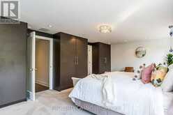 72 SIR RAYMOND DRIVE Toronto 