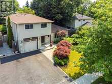 72 SIR RAYMOND DRIVE Toronto