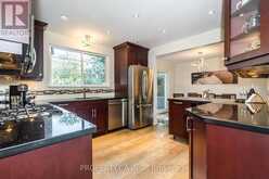 72 SIR RAYMOND DRIVE Toronto 