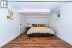 72 SIR RAYMOND DRIVE Toronto