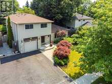 72 SIR RAYMOND DRIVE Toronto