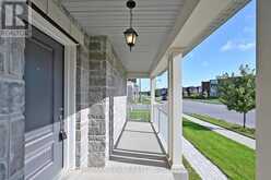 1 KENNETH ROSS BEND East Gwillimbury 