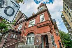 5 - 273 ST. GEORGE STREET Toronto 