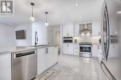 1 HILLAVON DRIVE S Toronto