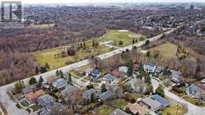 1 HILLAVON DRIVE S Toronto