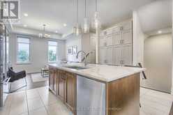 9392 BAYVIEW AVENUE Richmond Hill 