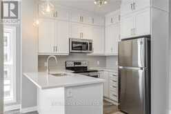 417 - 102 GROVEWOOD COMMON Oakville