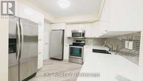 2530 - 3888 DUKE OF YORK BOULEVARD S Mississauga 